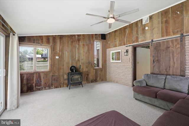 71 CIRCLE DR, Ephrata, PA 17522