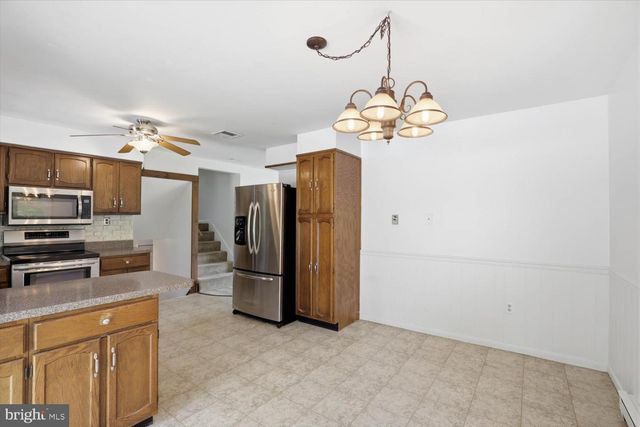 71 CIRCLE DR, Ephrata, PA 17522