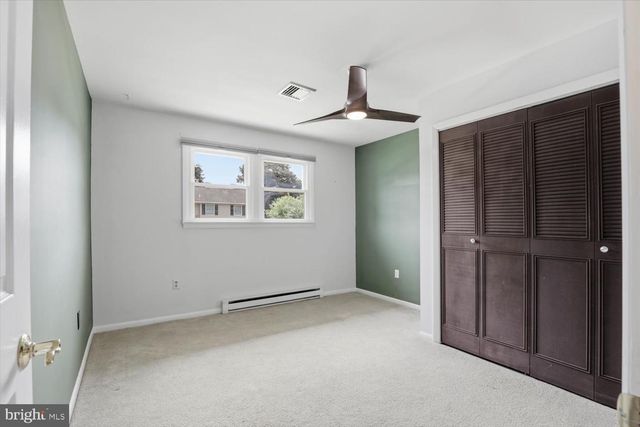 71 CIRCLE DR, Ephrata, PA 17522