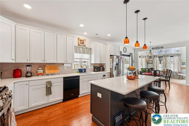 5424 Traditions Drive, Upper Saucon Twp, PA 18036