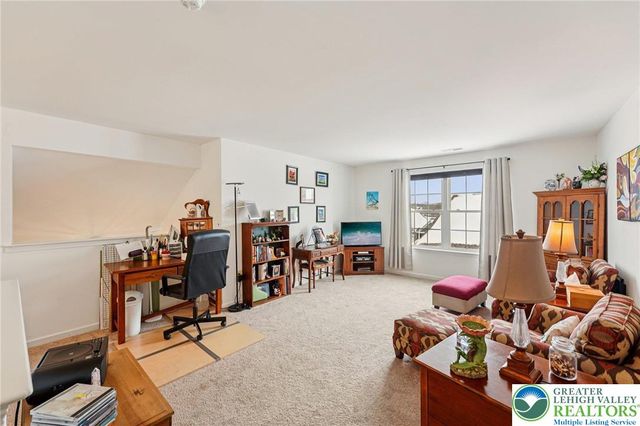 5424 Traditions Drive, Upper Saucon Twp, PA 18036