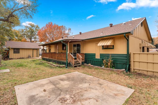 602 Legendary Lane, Gun Barrel City, TX 75156