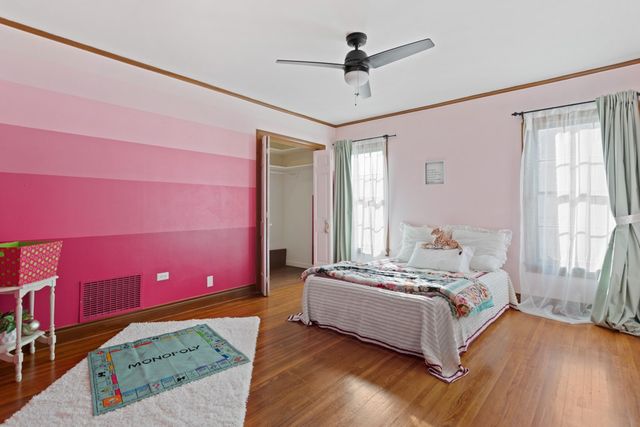 205 N Henry Street, Lindale, TX 75771