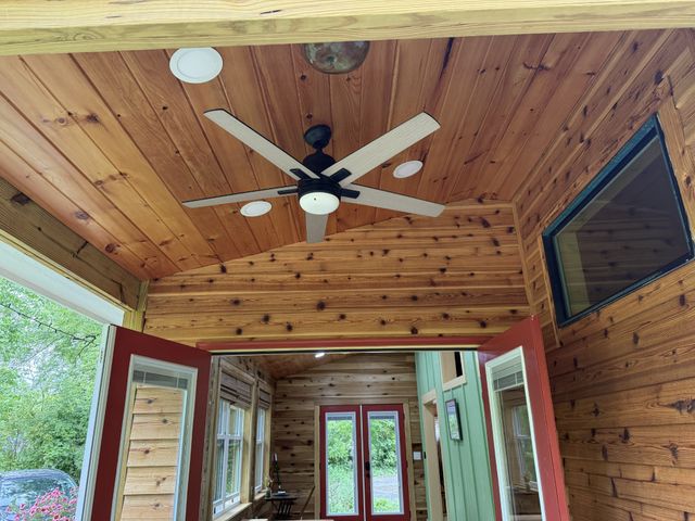 215 Merritt St, Tracy City, TN 37387