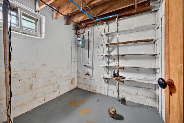 4751 N 34th STREET, Milwaukee, WI 53209