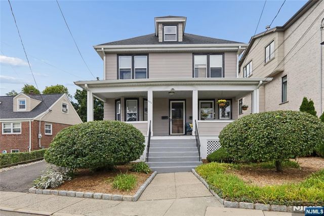 290 Columbia Avenue, Fort Lee, NJ 07024