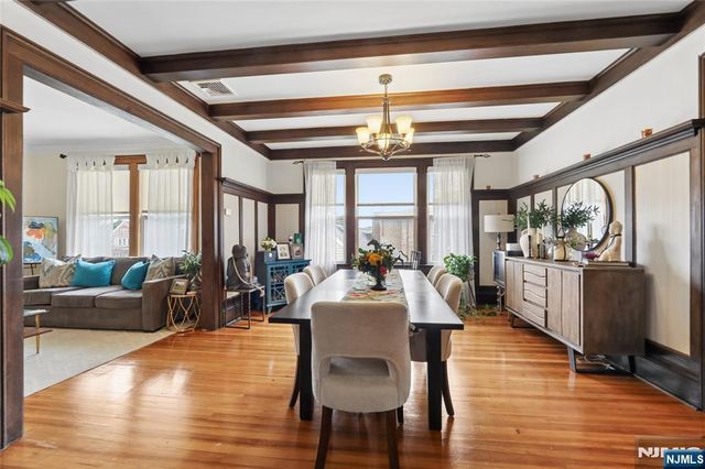 290 Columbia Avenue, Fort Lee, NJ 07024