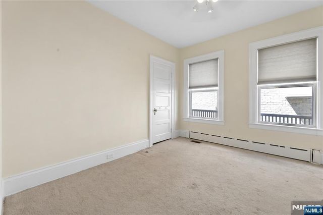 290 Columbia Avenue, Fort Lee, NJ 07024