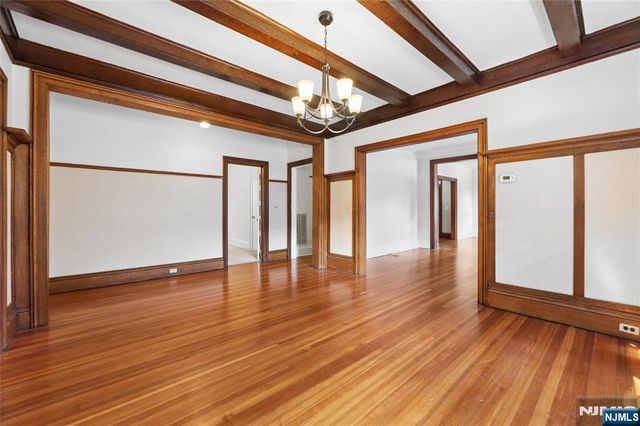 290 Columbia Avenue, Fort Lee, NJ 07024