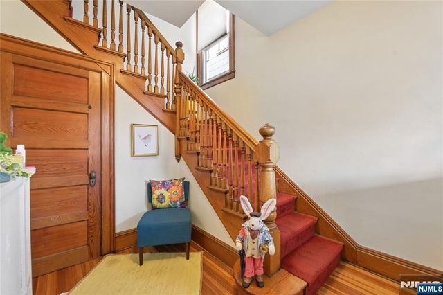 290 Columbia Avenue, Fort Lee, NJ 07024