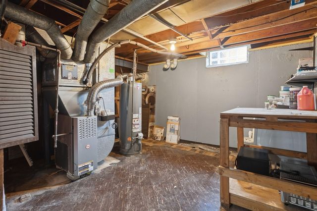28604 Bohn Street, Roseville, MI 48066