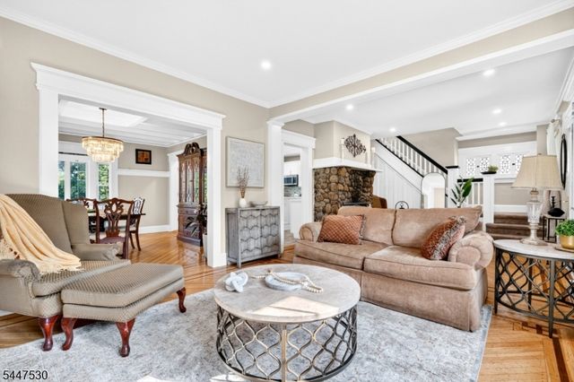 39 Overlook Ave, West Orange Twp., NJ 07052