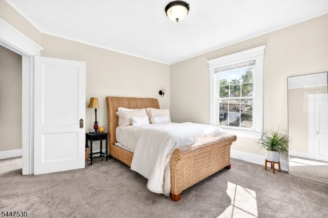 39 Overlook Ave, West Orange Twp., NJ 07052