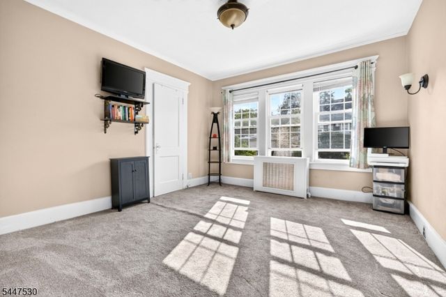 39 Overlook Ave, West Orange Twp., NJ 07052