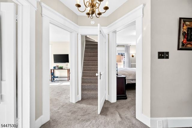 39 Overlook Ave, West Orange Twp., NJ 07052