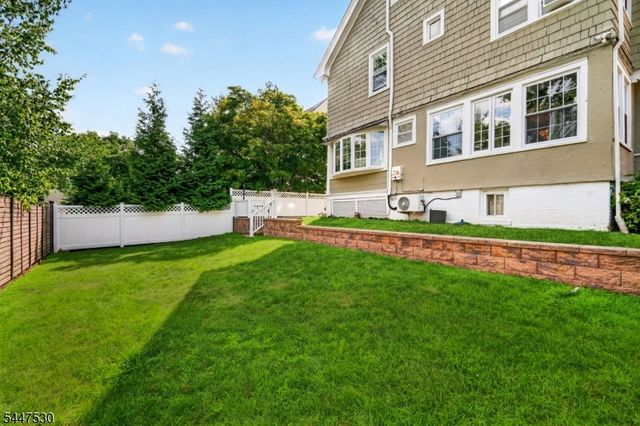 39 Overlook Ave, West Orange Twp., NJ 07052