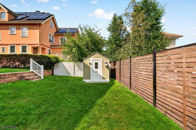 39 Overlook Ave, West Orange Twp., NJ 07052