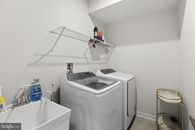 1575 LOWMAN ST, Baltimore, MD 21230