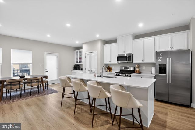 1575 LOWMAN ST, Baltimore, MD 21230