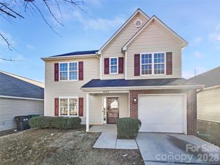 4022 Cindy Woods Lane, Charlotte, NC 28216