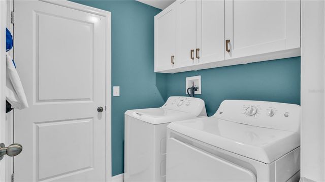 1841 CRINKLE LEAF COURT, Ruskin, FL 33570