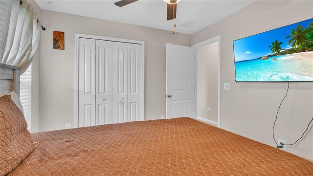 1841 CRINKLE LEAF COURT, Ruskin, FL 33570