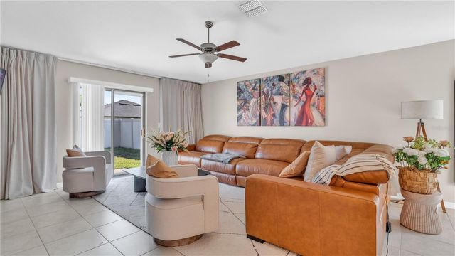 1841 CRINKLE LEAF COURT, Ruskin, FL 33570