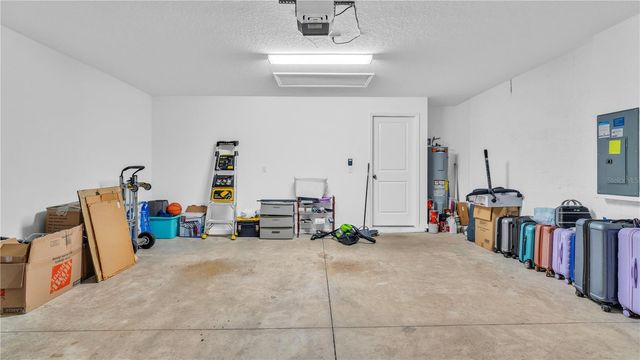 1841 CRINKLE LEAF COURT, Ruskin, FL 33570