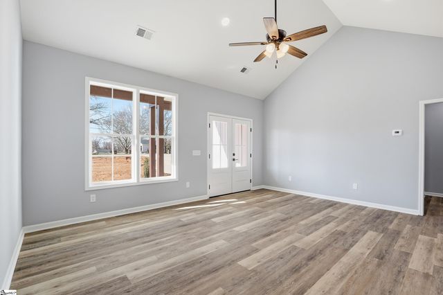 908 Beaverdam Road, Williamston, SC 29697