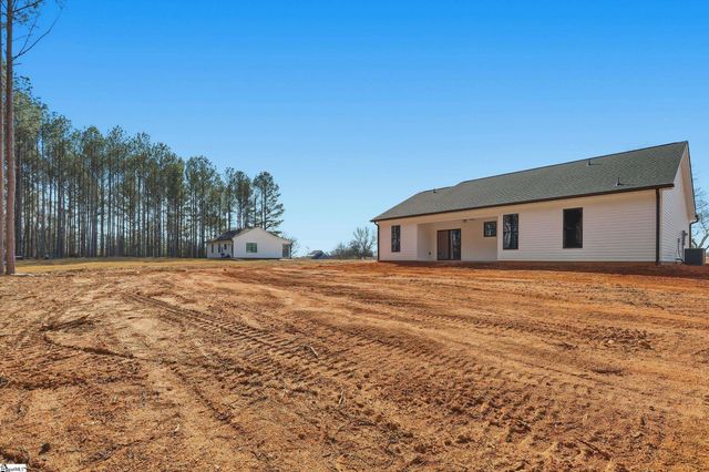 908 Beaverdam Road, Williamston, SC 29697
