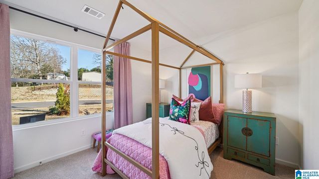 556 SADDLEWOOD BEND, Columbiana, AL 35051