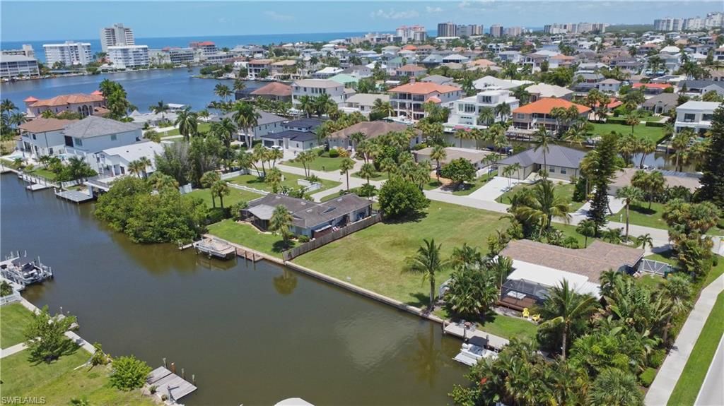 476 Pine AVE, NAPLES, FL 34108 — photo 3