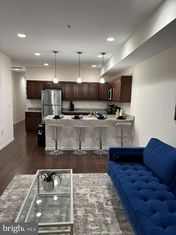 6005 EADS ST NE, Washington, DC 20019