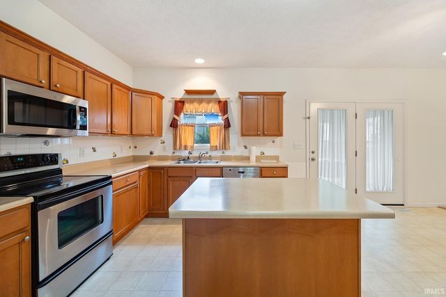 987 Marwyck Street, West Lafayette, IN 47906