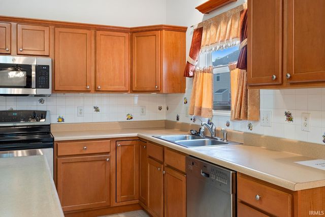 987 Marwyck Street, West Lafayette, IN 47906