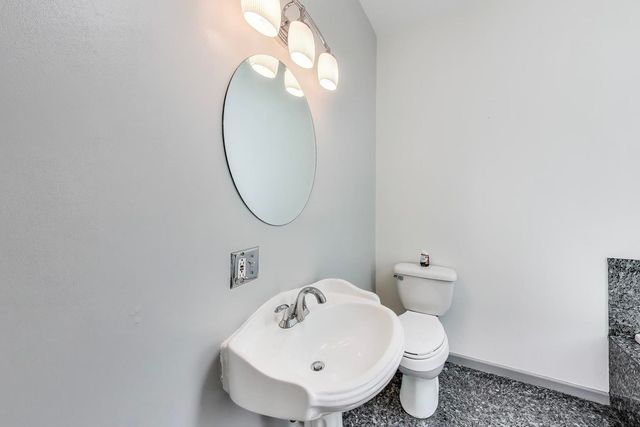 737 E 50th Street 4, Chicago, IL 60615