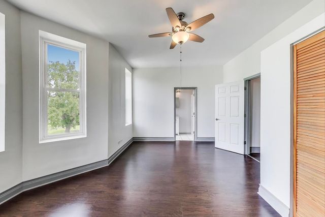 737 E 50th Street 4, Chicago, IL 60615