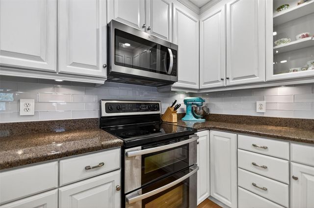 169 27TH AVENUE N, St Petersburg, FL 33704