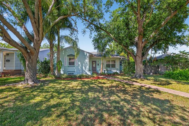 169 27TH AVENUE N, St Petersburg, FL 33704