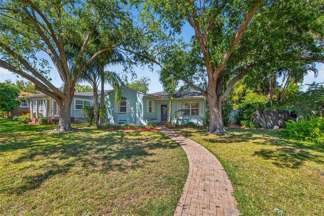 169 27TH AVENUE N, St Petersburg, FL 33704