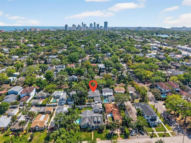 169 27TH AVENUE N, St Petersburg, FL 33704