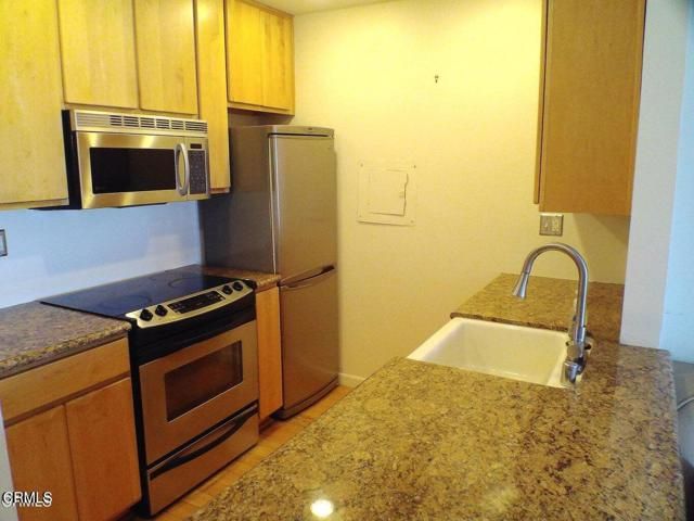 222 E Surfside Drive, Port Hueneme, CA 93041