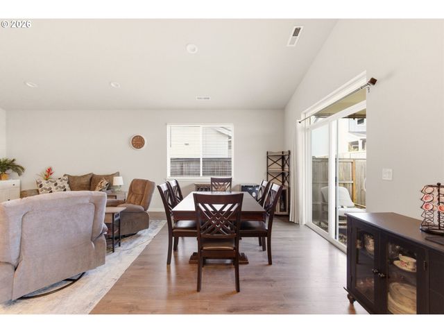 1130 Ne 17TH St, Battle Ground, WA 98604