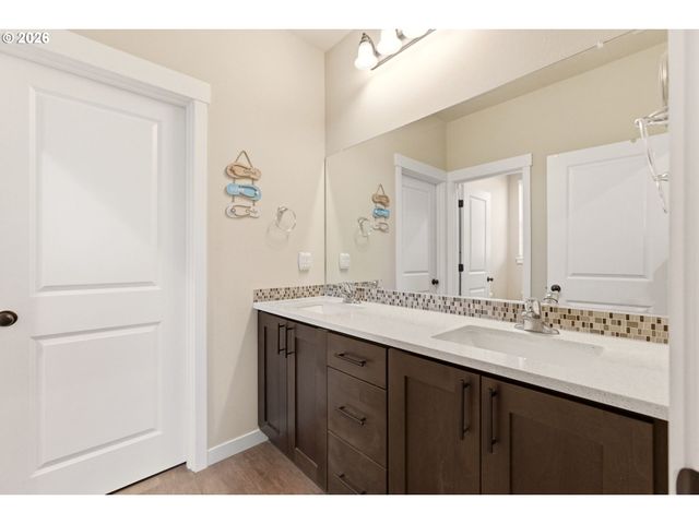 1130 Ne 17TH St, Battle Ground, WA 98604