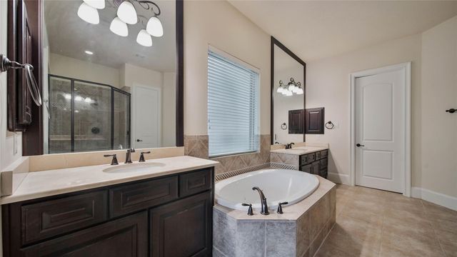 4518 Holt Street, Bellaire, TX 77401