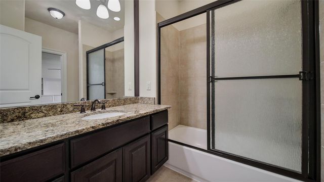 4518 Holt Street, Bellaire, TX 77401