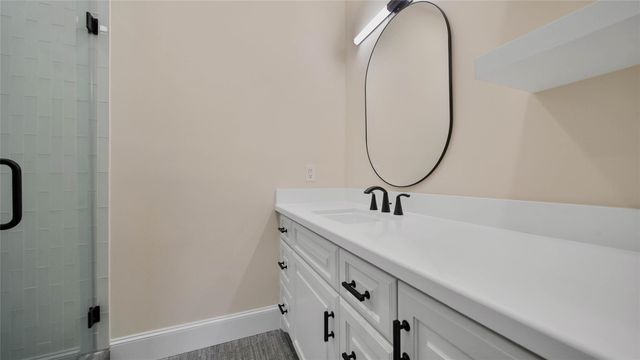 4518 Holt Street, Bellaire, TX 77401