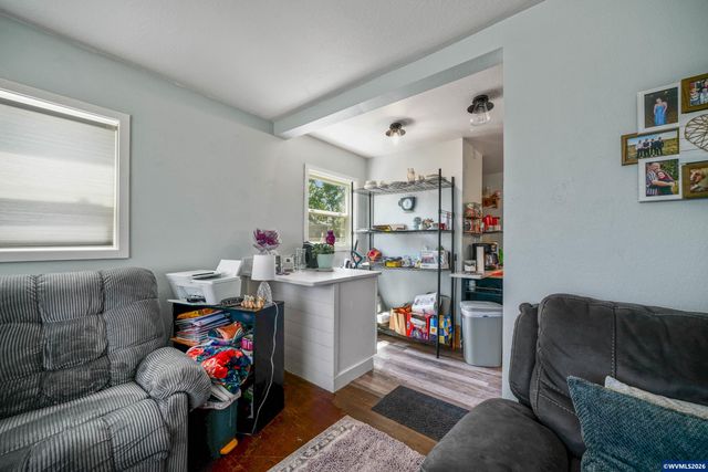 7347 SE 86th Av, Portland, OR 97266