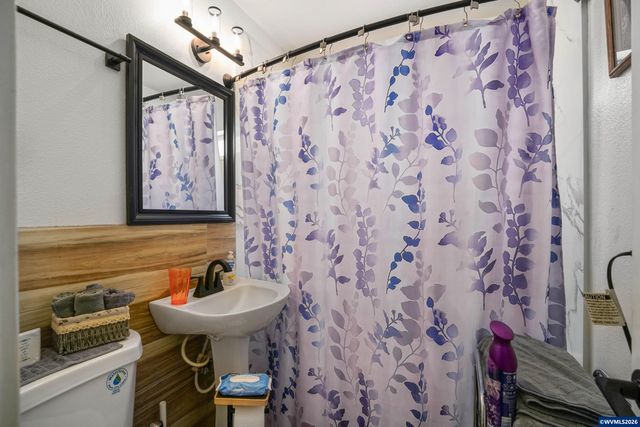 7347 SE 86th Av, Portland, OR 97266