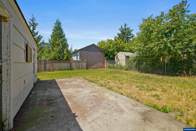 7347 SE 86th Av, Portland, OR 97266